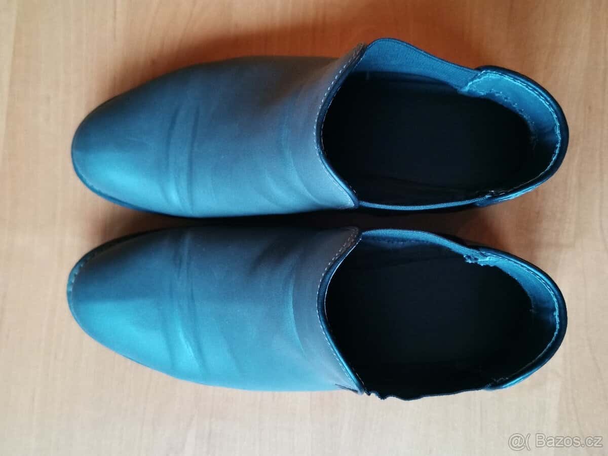 Boty, vel 42 3