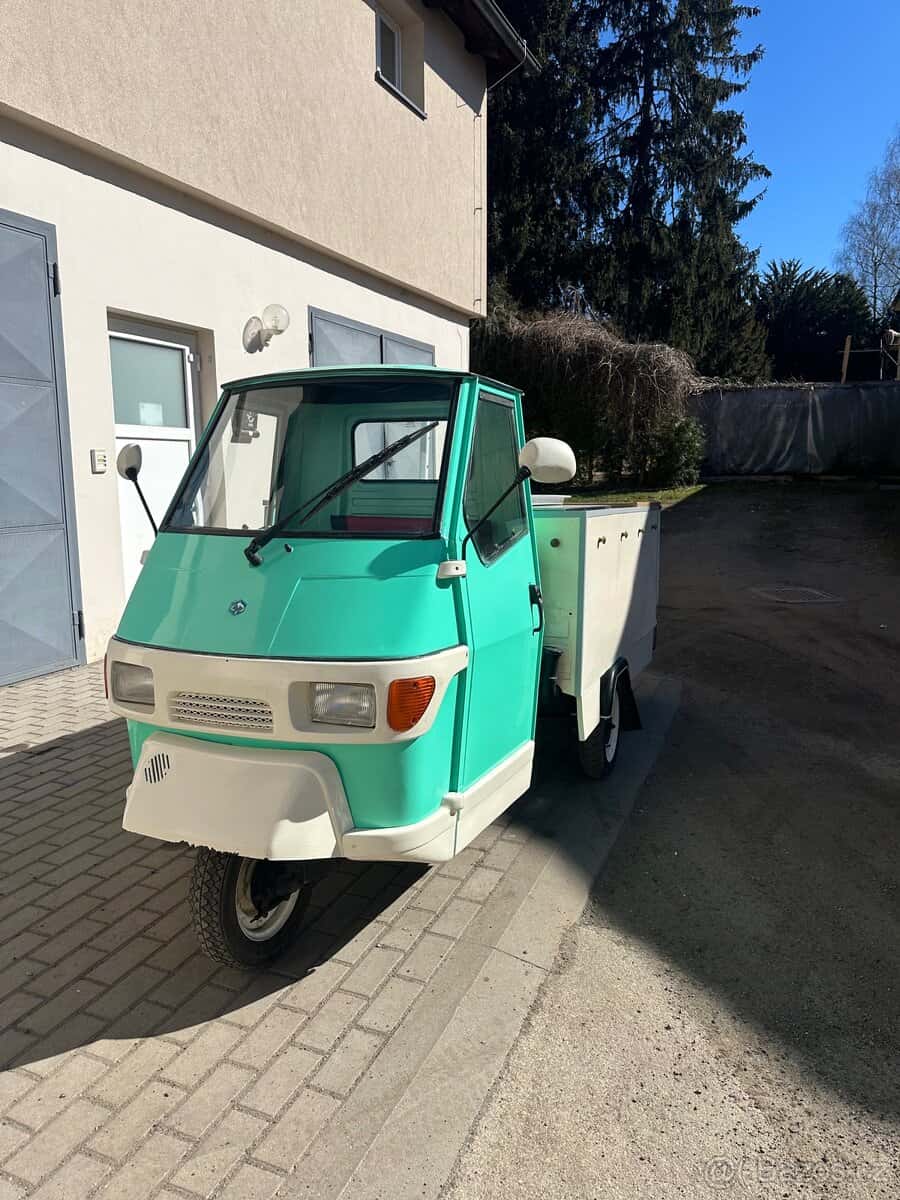 Piaggio Ape 50 2