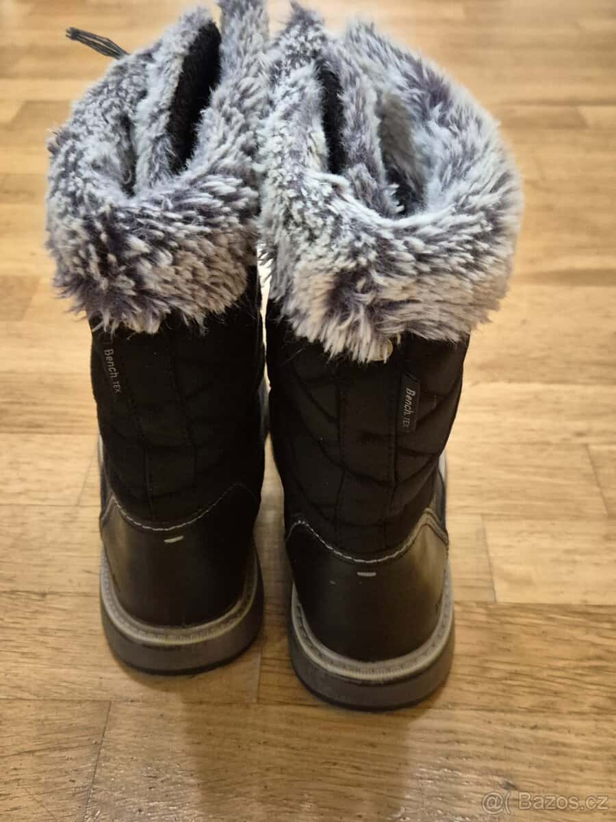 Zimni boty Bench 38 3