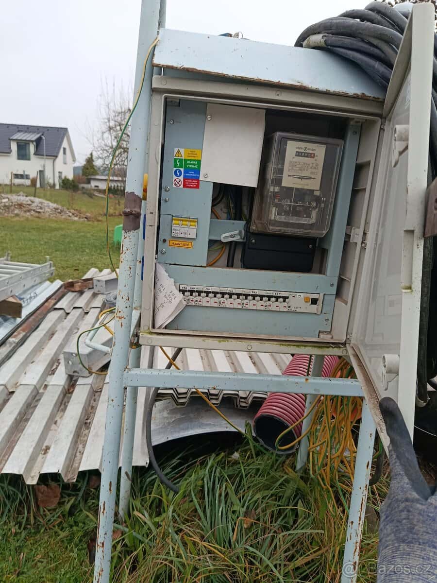 Stavební rozvaděč 3