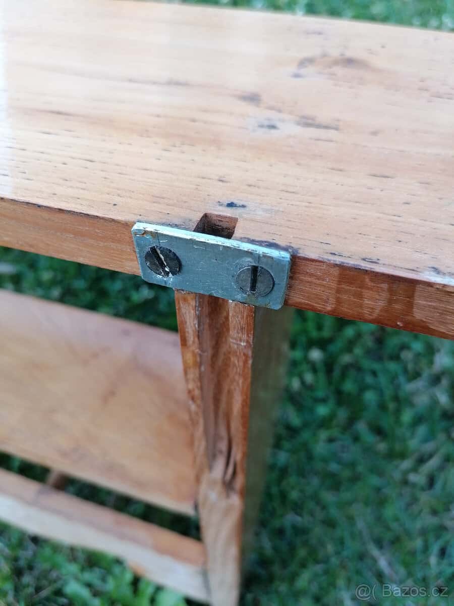 Stará kuchyňská polička 5