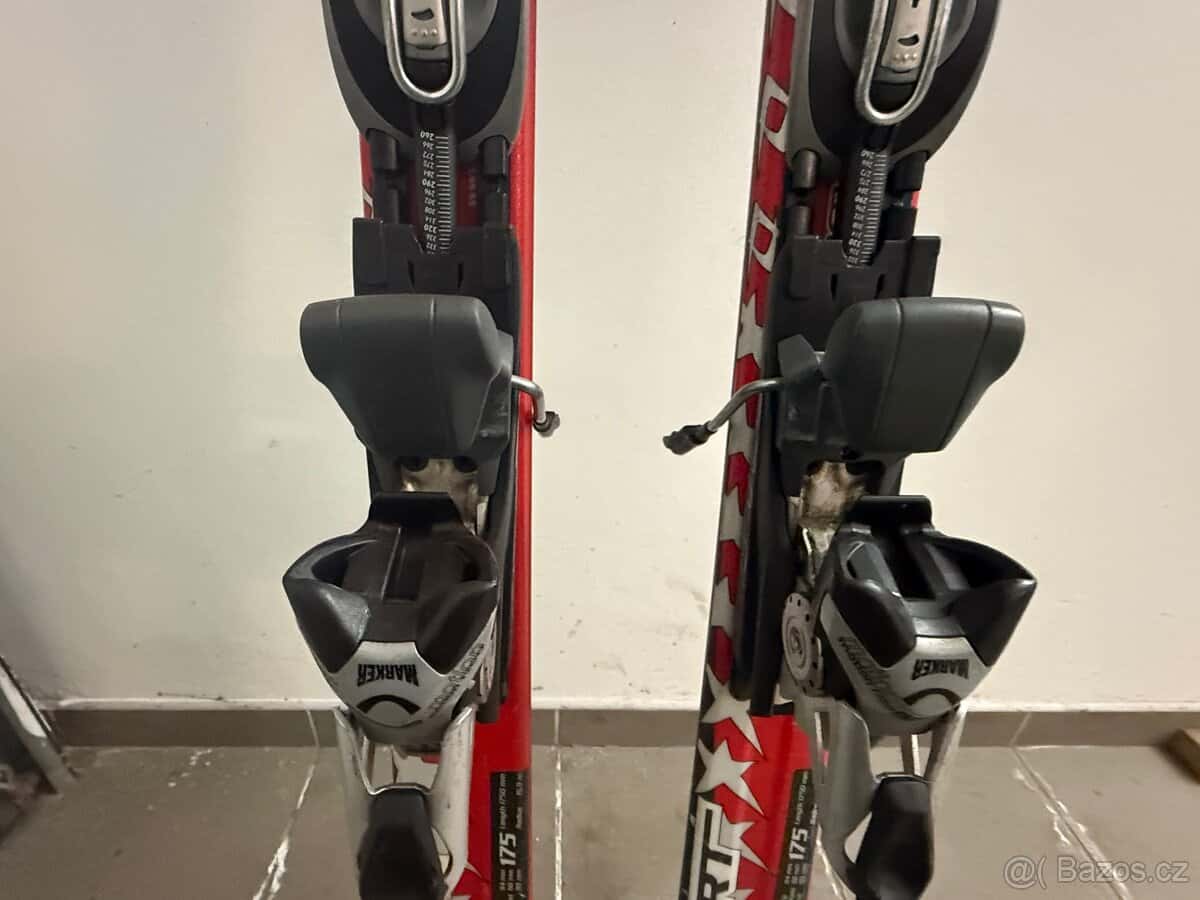 Lyže Völki 4