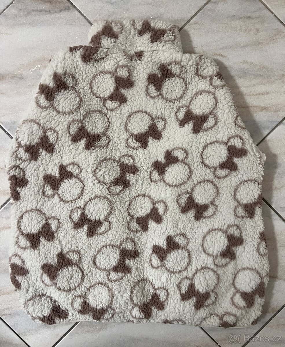 Nová mikina Minnie Mouse. 2