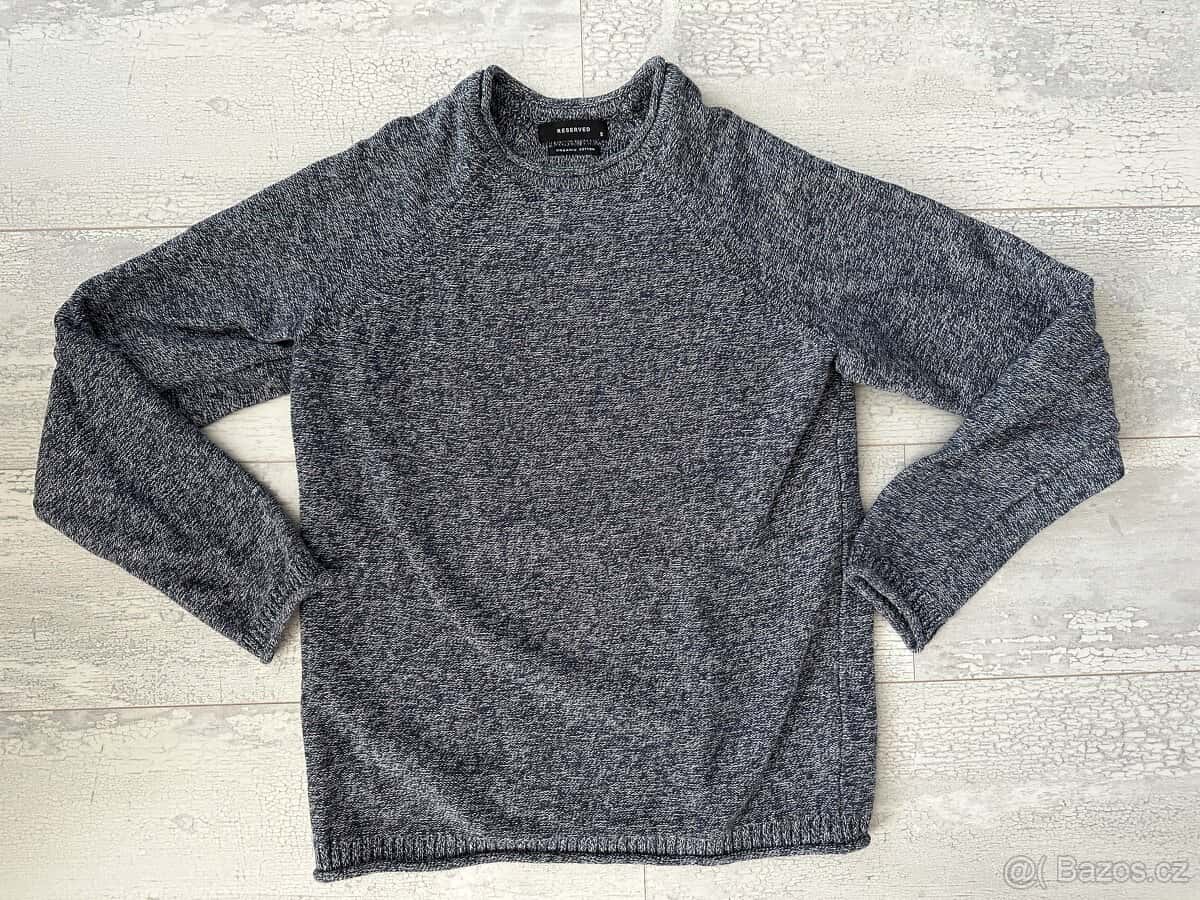 Svetr Reserved 1
