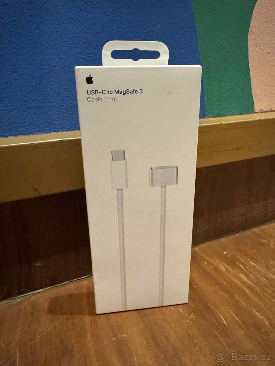 USB-C MagSafe 3 1