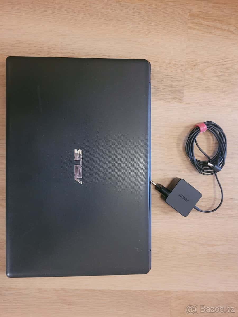 Notebook ASUS 1