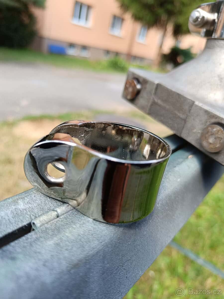 Objímka Jawa robot. 2