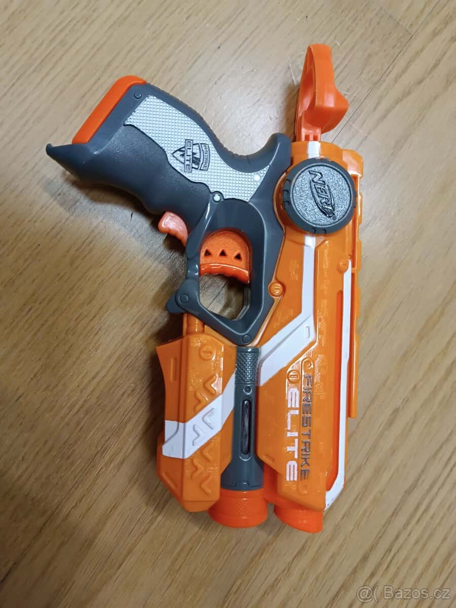Nerf Elite Firestrike 1