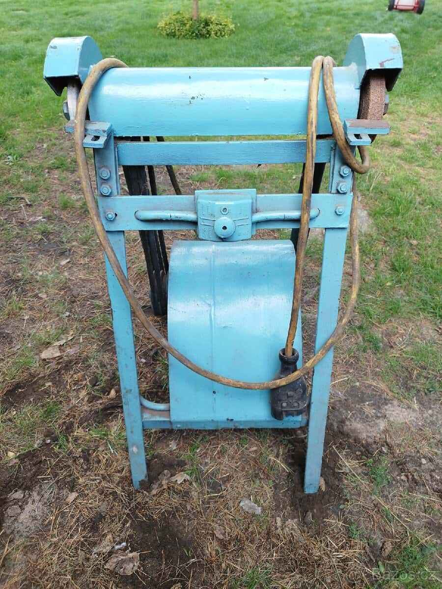 Dvoukotoučová bruska 2