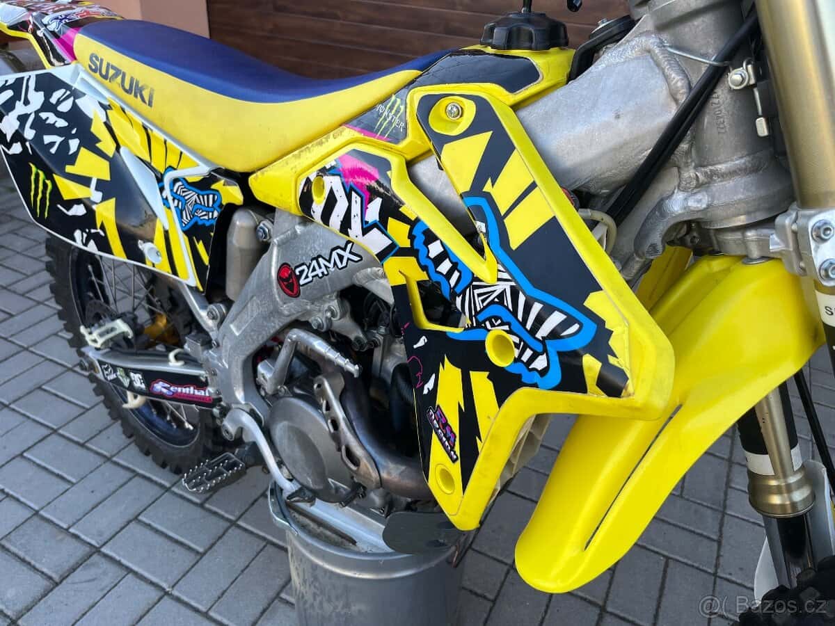 Suzuki RMZ 450 17