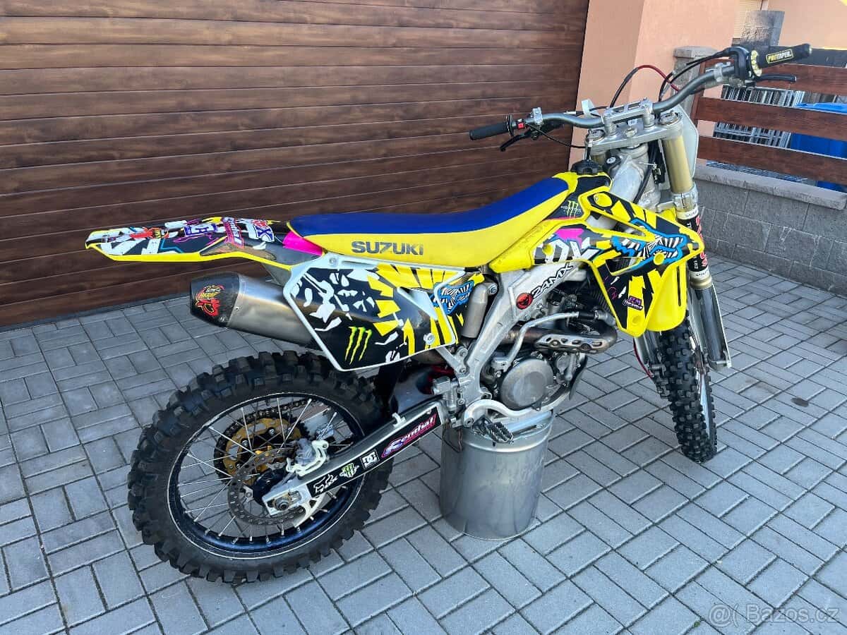 Suzuki RMZ 450 19