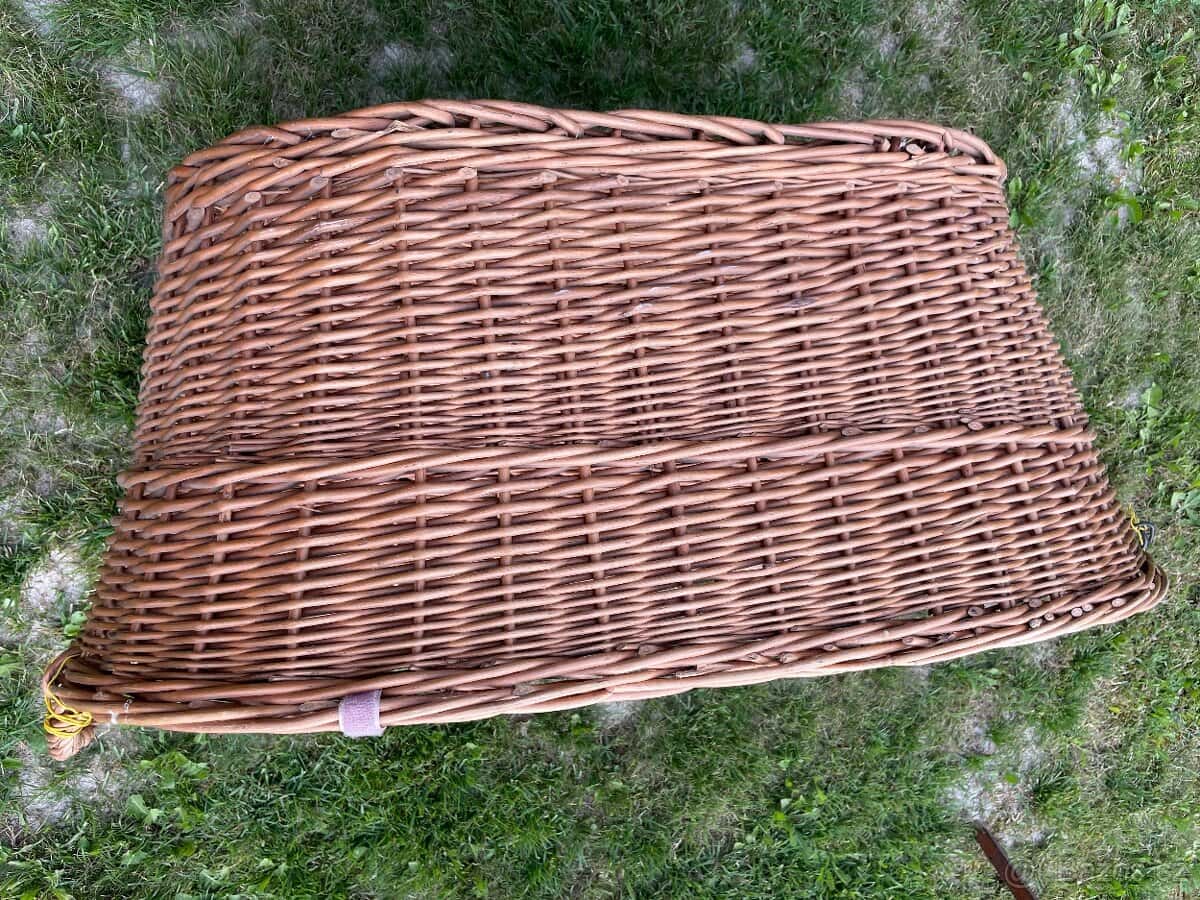 Proutěný koš 6
