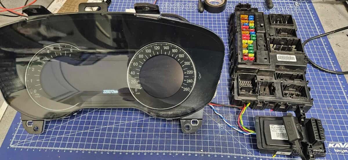 Budíky ford 2015- 3