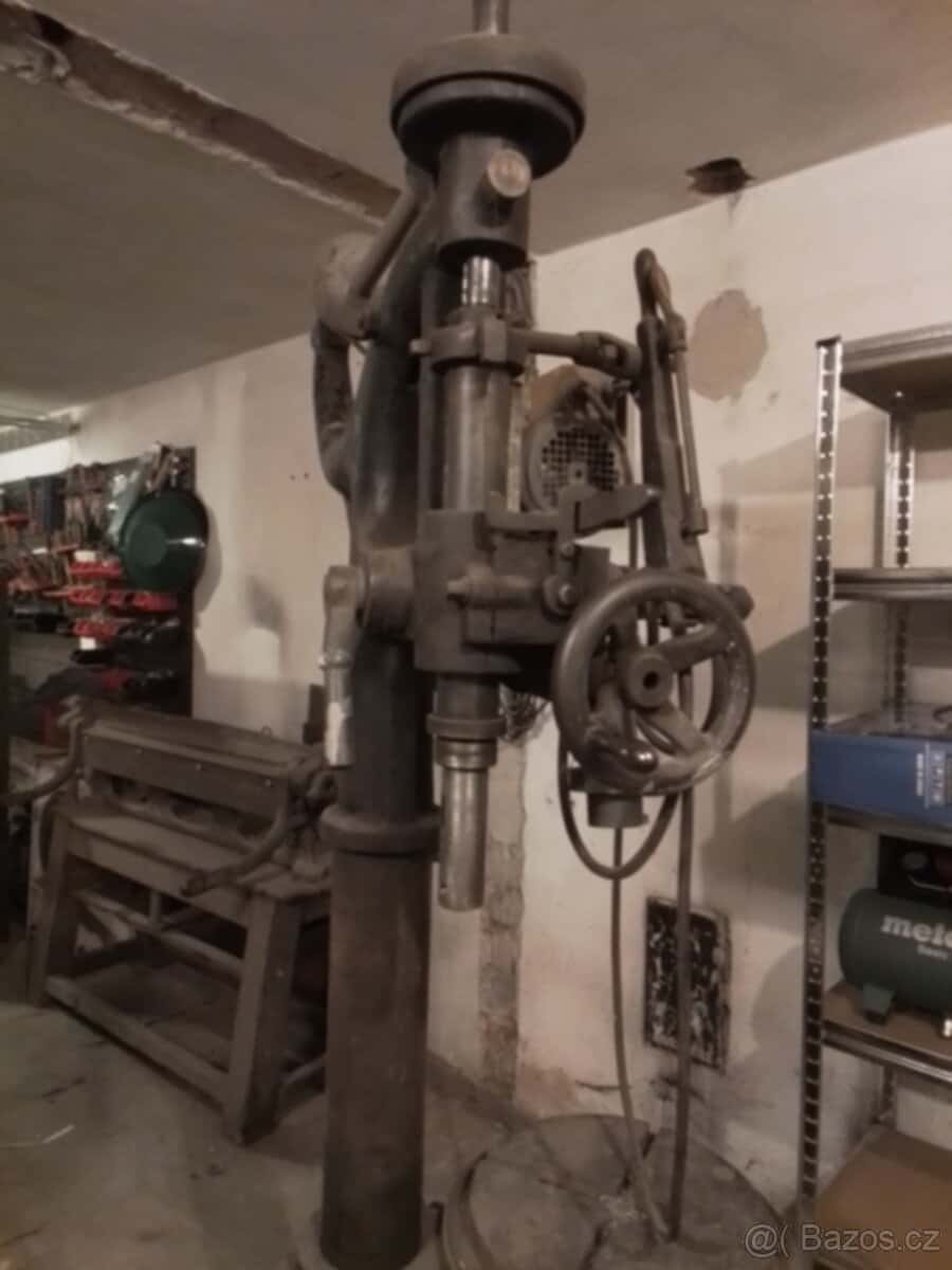 Sloupová vrtačka 2