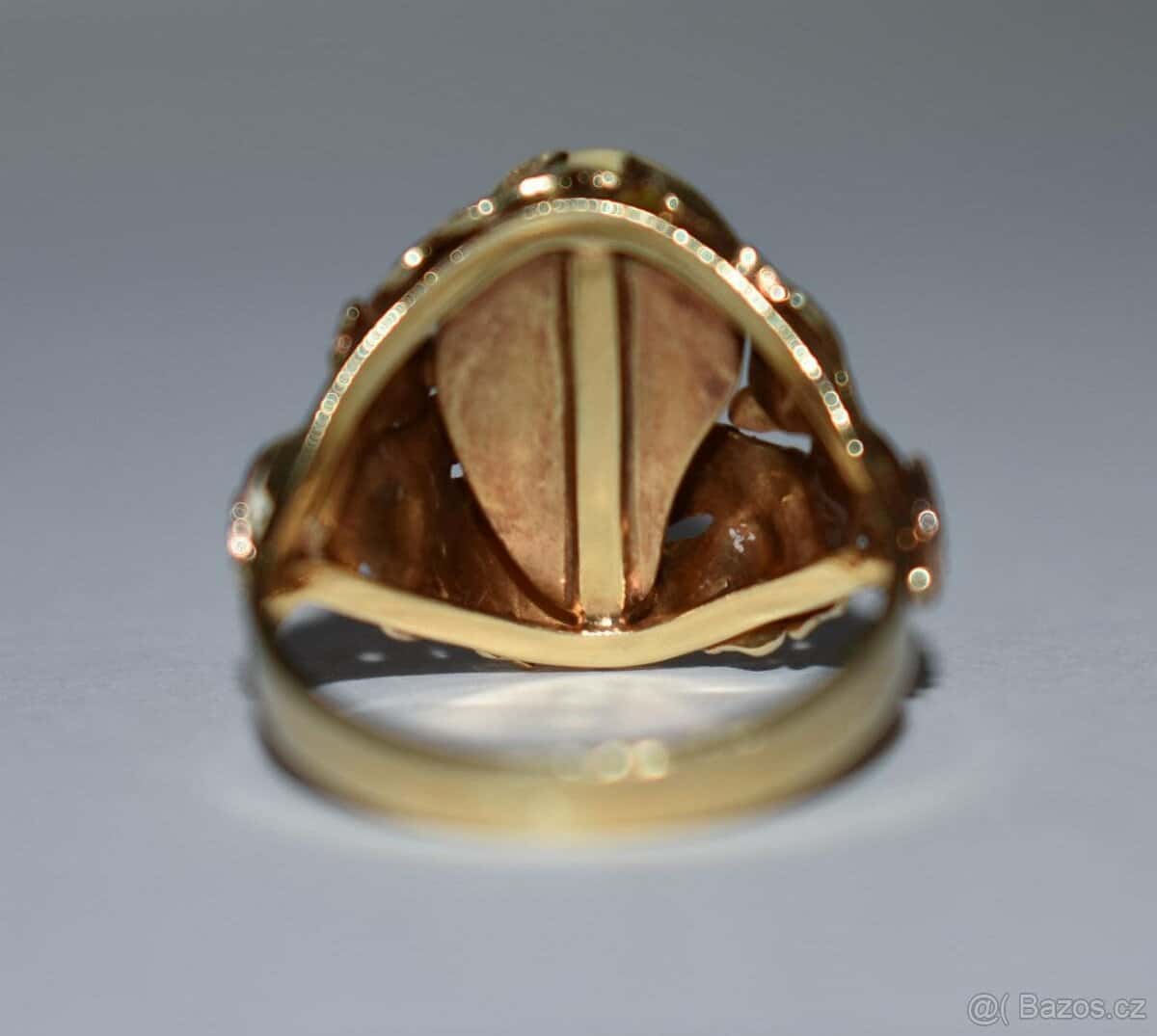 Zlatý prsten 6