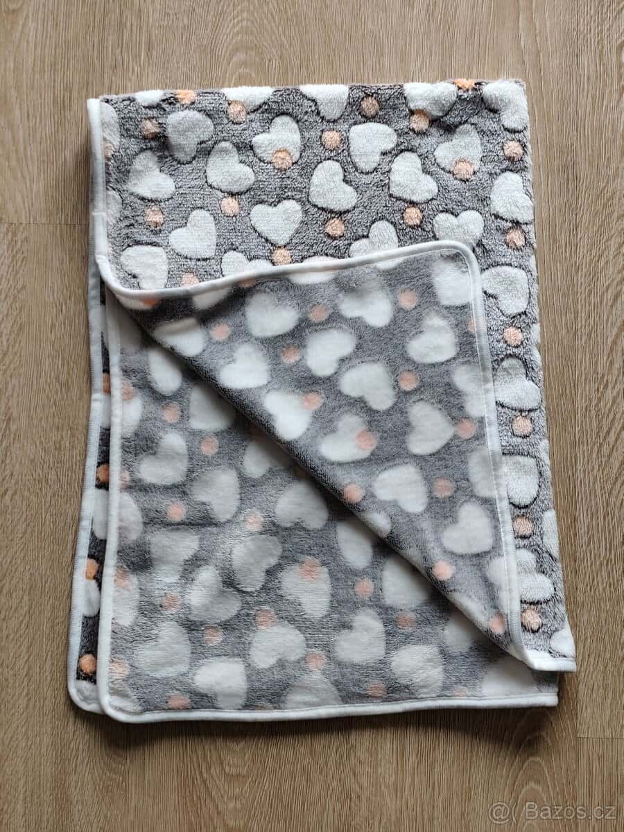 Roztomilá deka pro pejsky 1