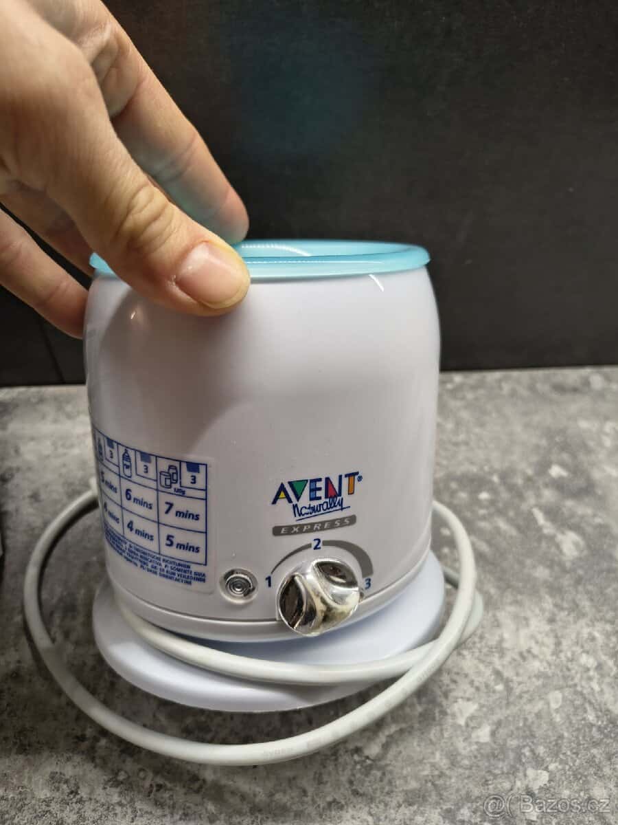 Ohřívačka lahviček 2