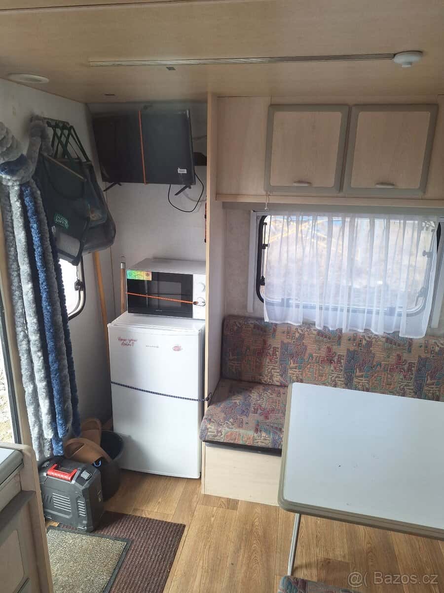 Karavan Sterckemann 6
