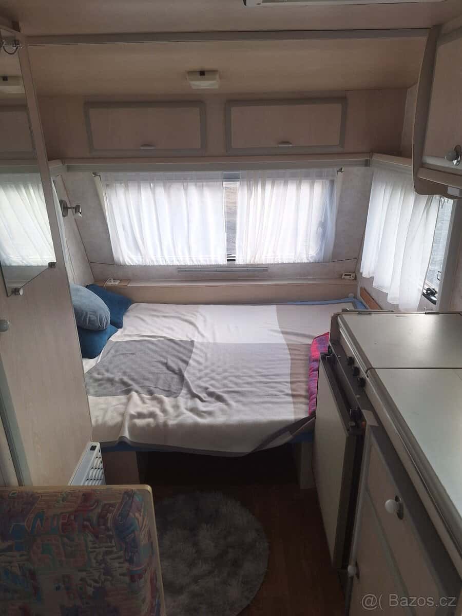 Karavan Sterckemann 7