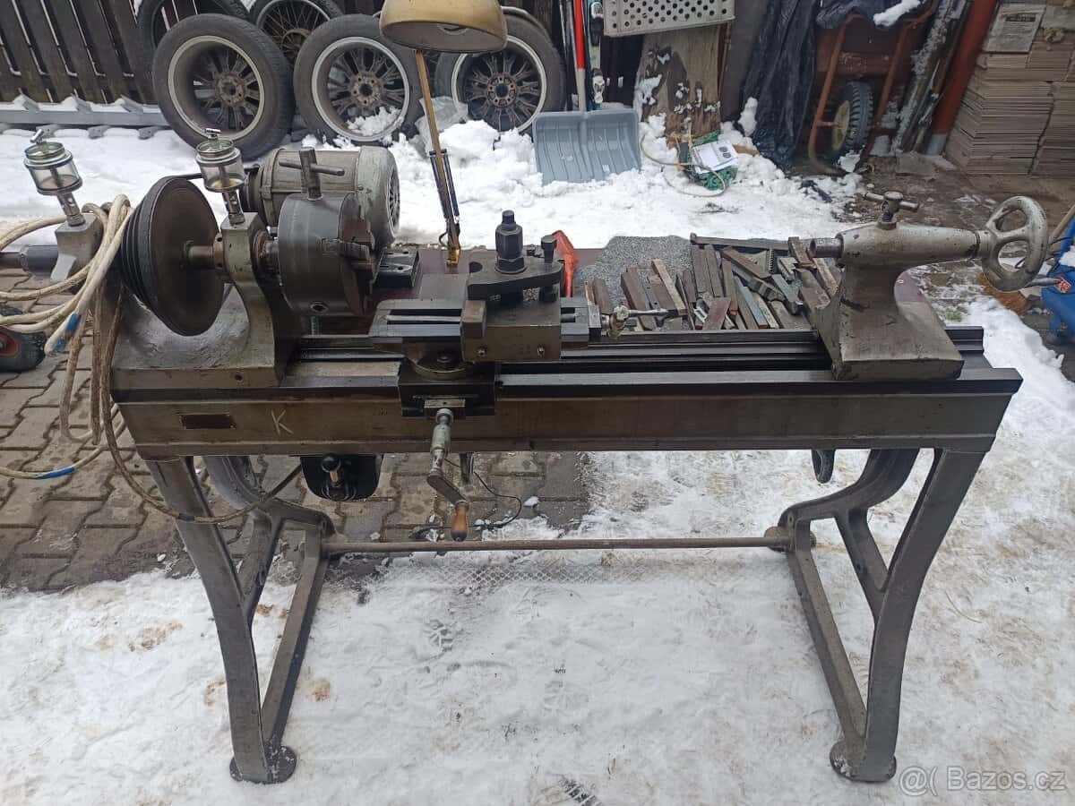 Prodám soustruh 1