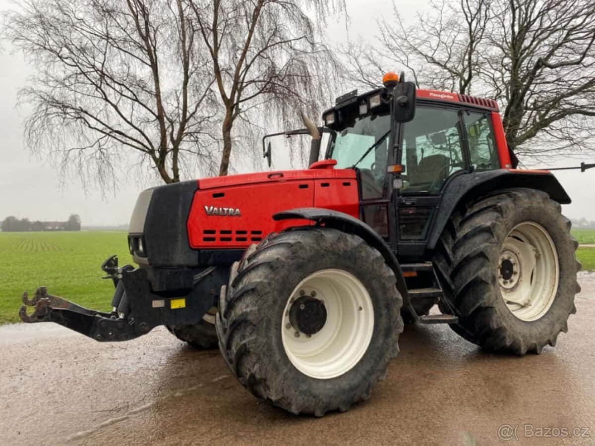 Traktor 150-200koni 3