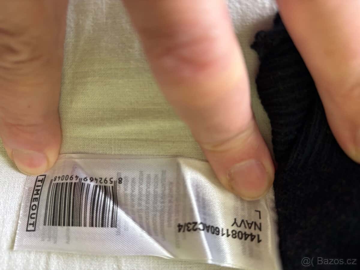 Lehký svetr Timeout 5