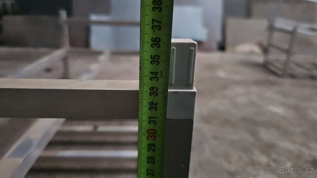 Konstrukce na mining rig 3