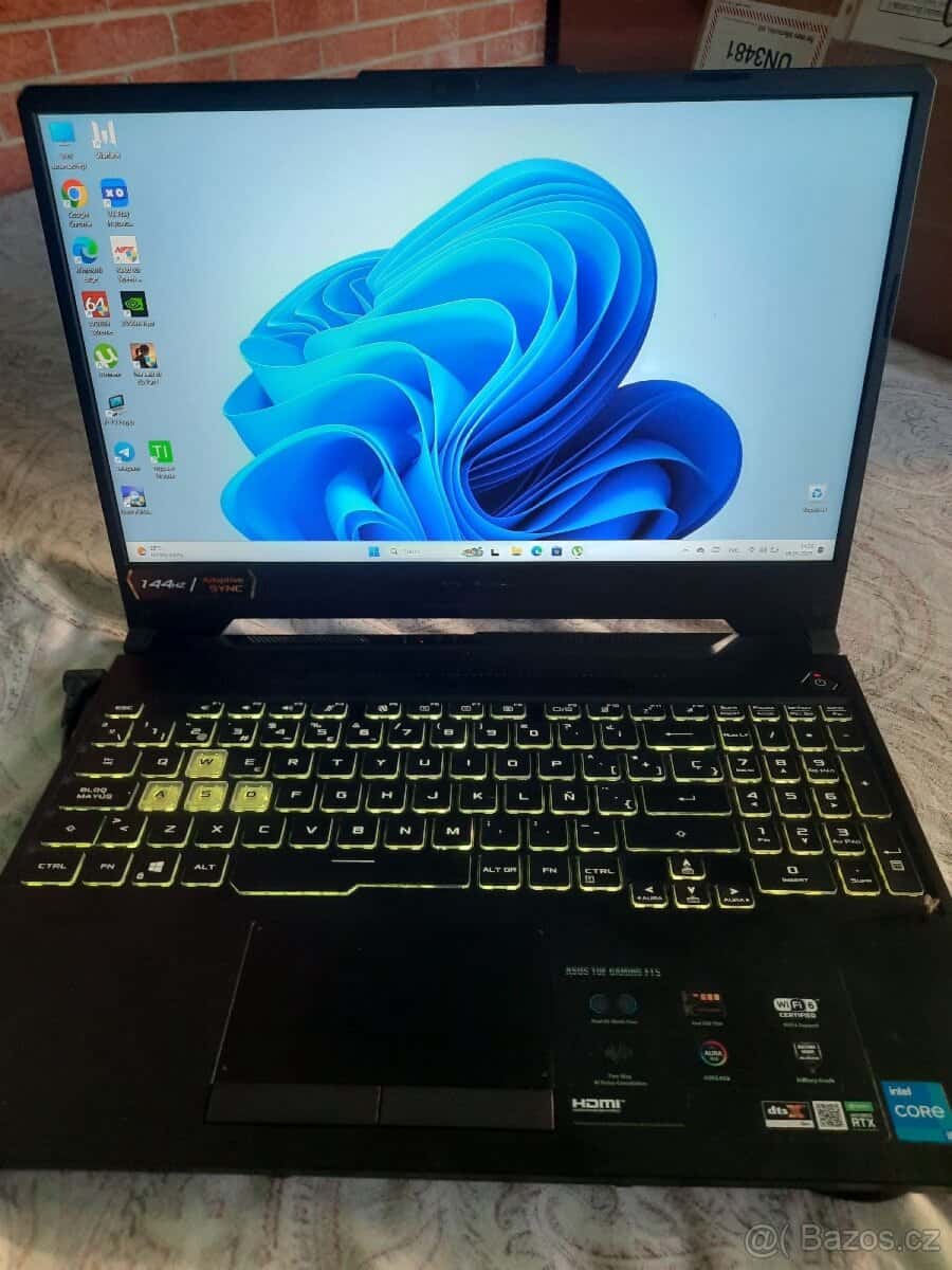 Prodám herní laptop 1