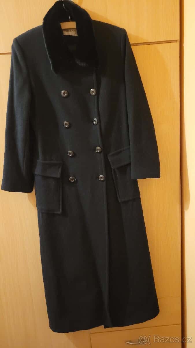 Černý kabát 1