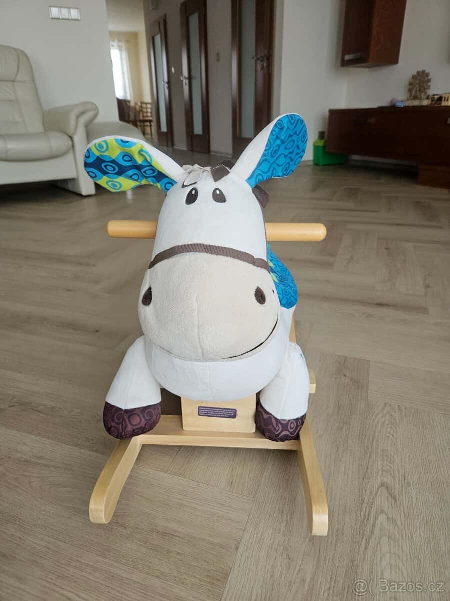 Houpací kůň 3