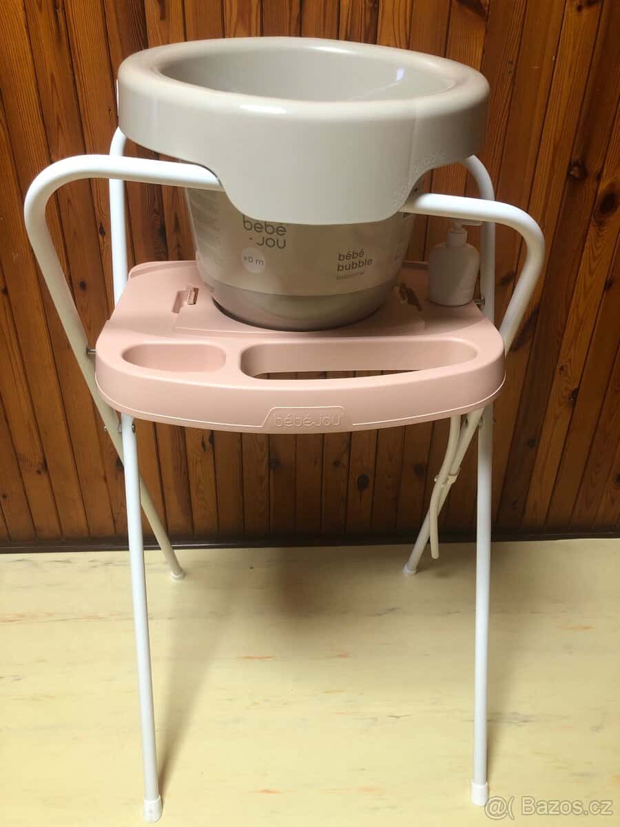 Termovanička se stojanem 4