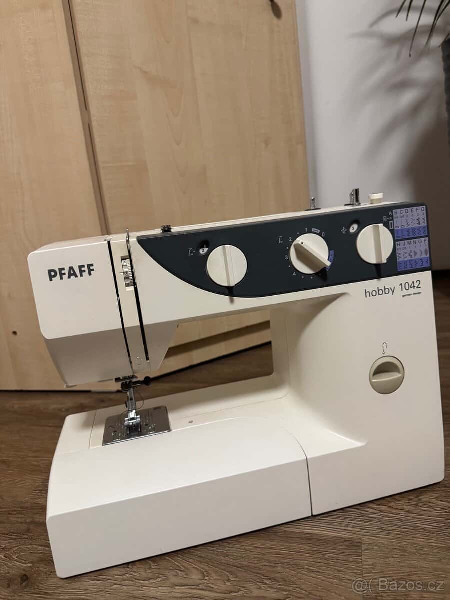 Šicí stroj PFAFF 4