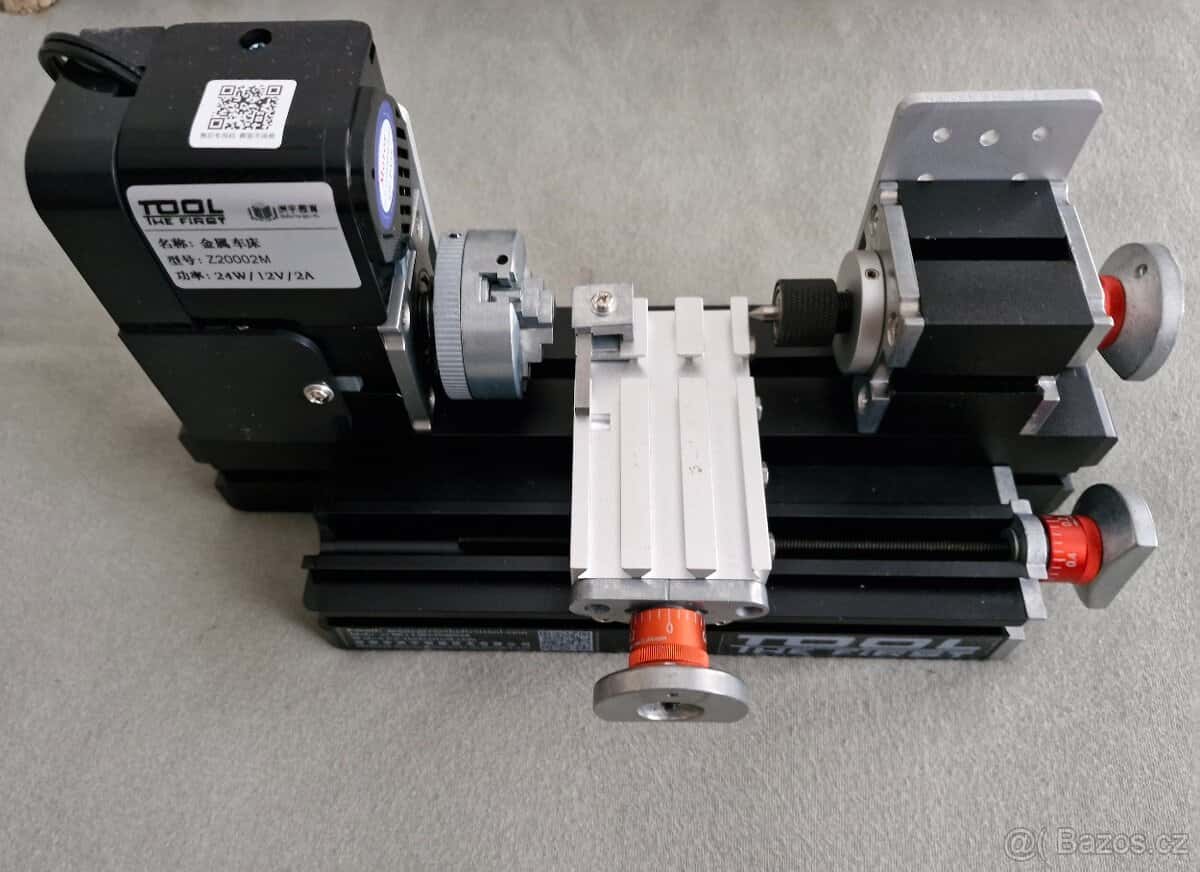 Soustruh výceúčelový 2