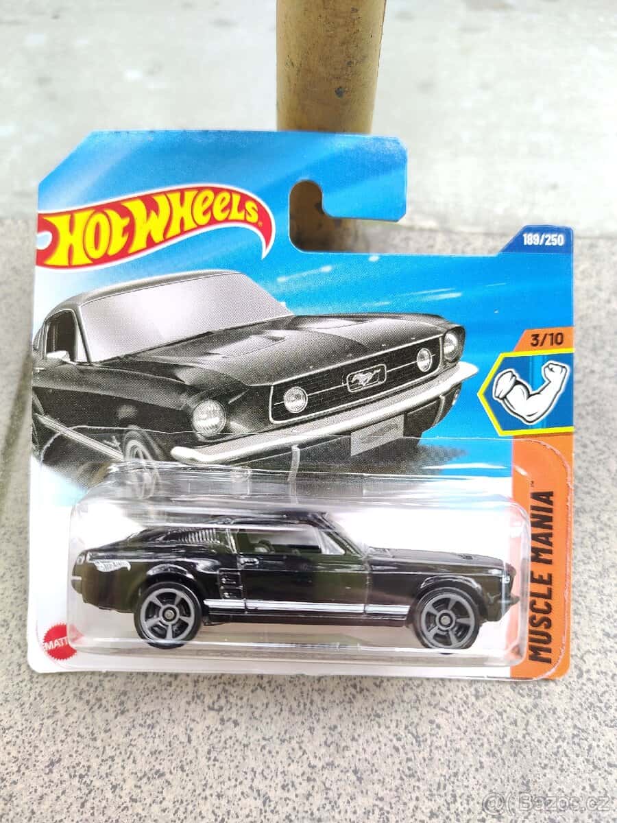 HOT WHEELS MODELY 3