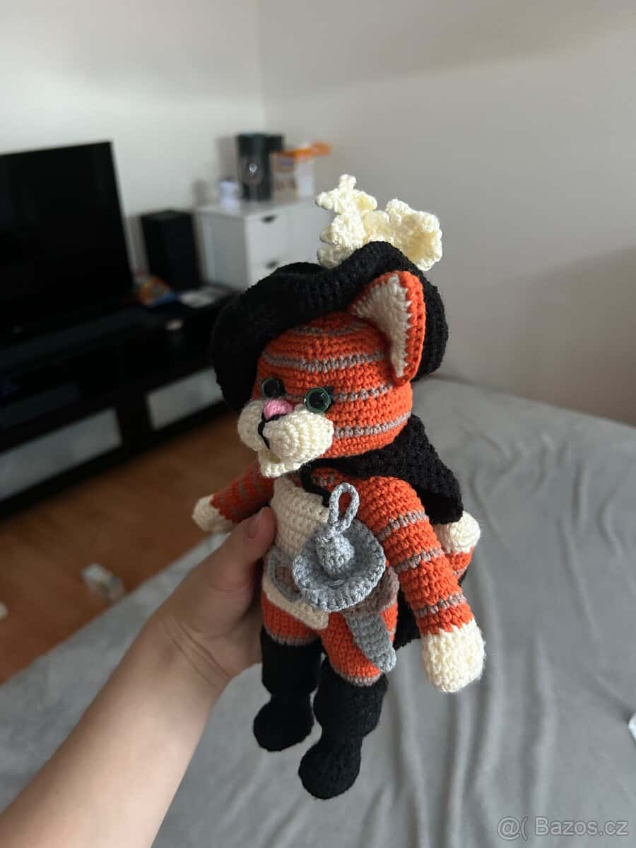 Háčkovaný Kocour v botách 2