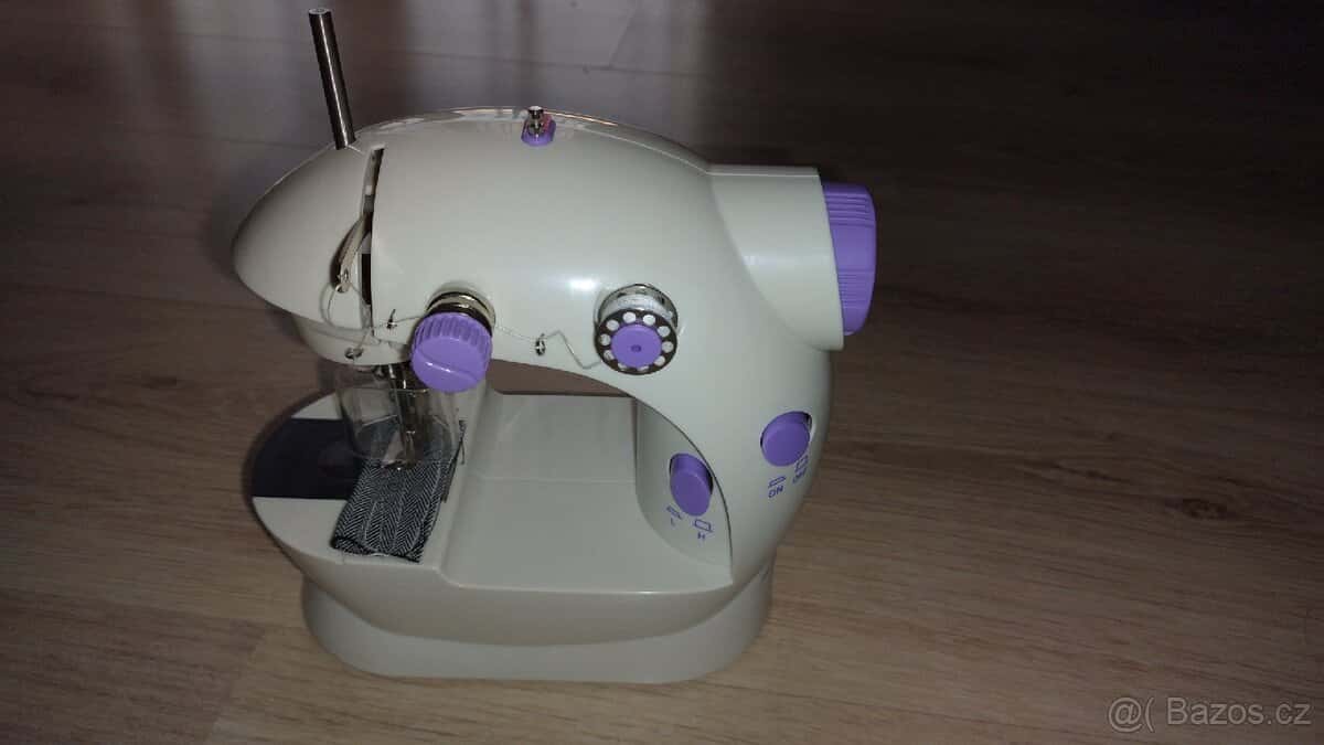 Dětský šicí stroj 1