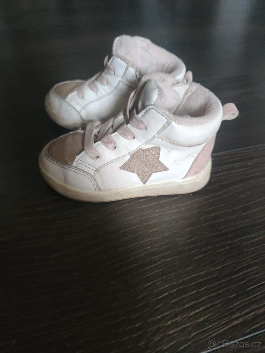Dětské botičky vel 22 1