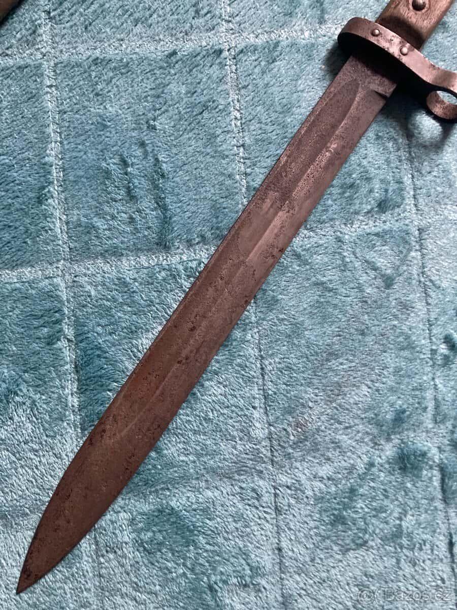 Bajonet Mannlicher 11