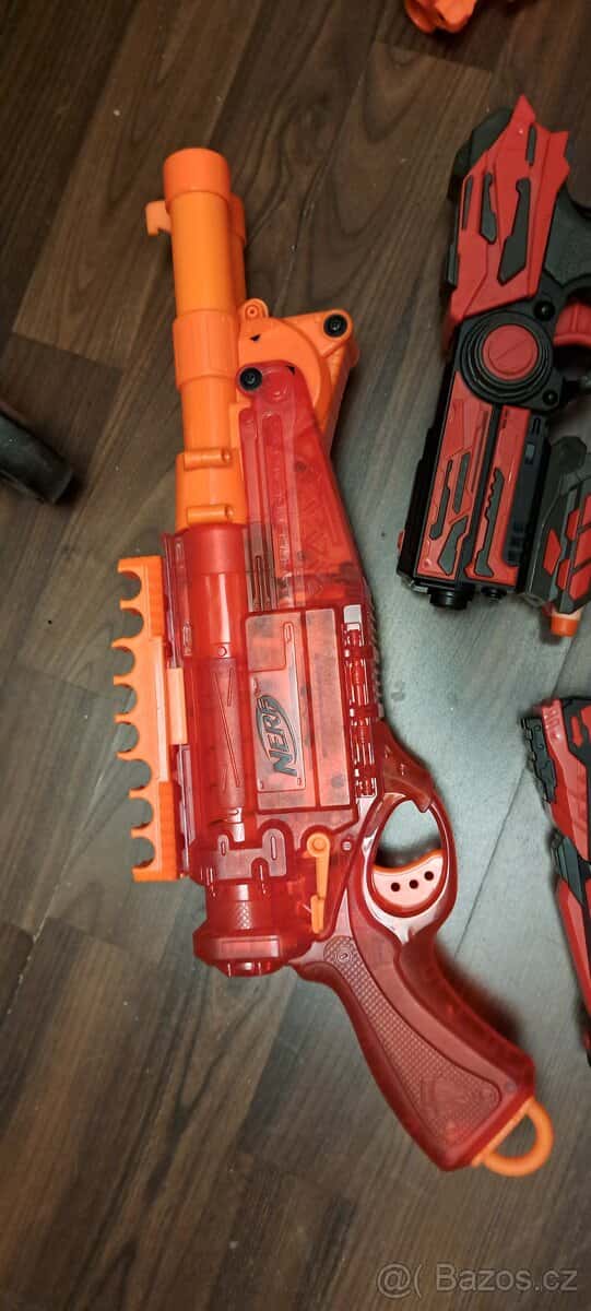 Pistole NERF 2