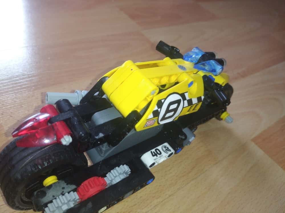 Lego Technic set-42058 2