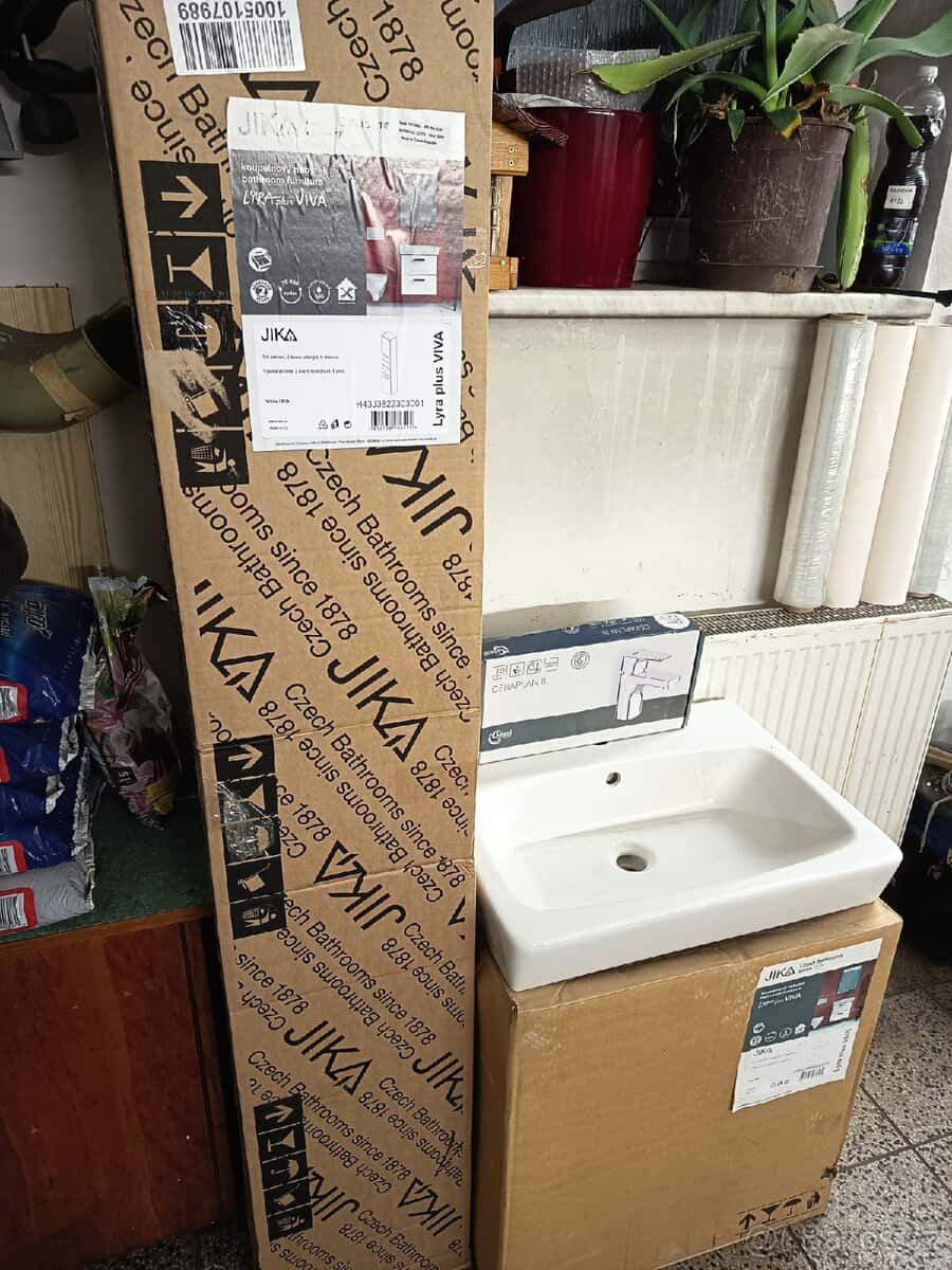 Koupelnový nábytek 2