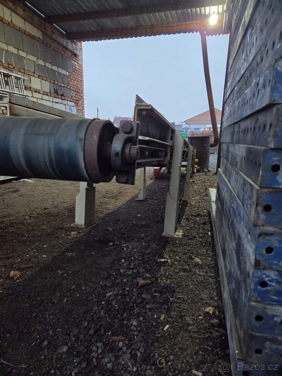 Pásový dopravník 2