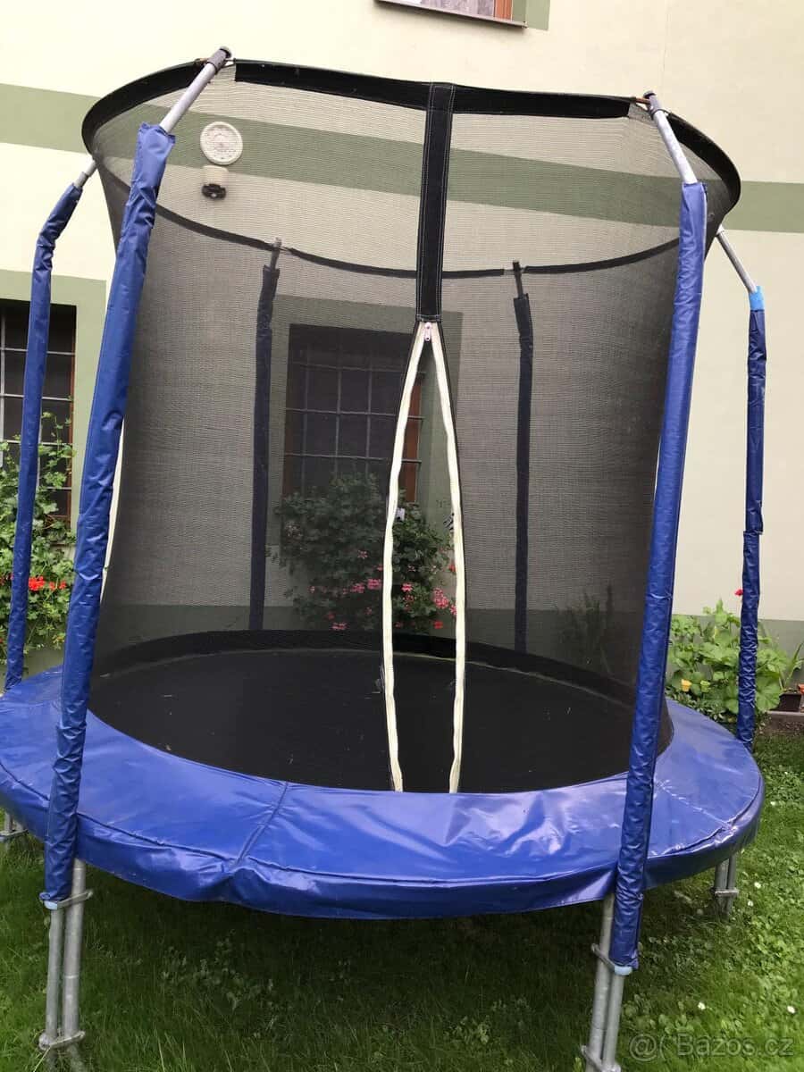 Trampolina 8