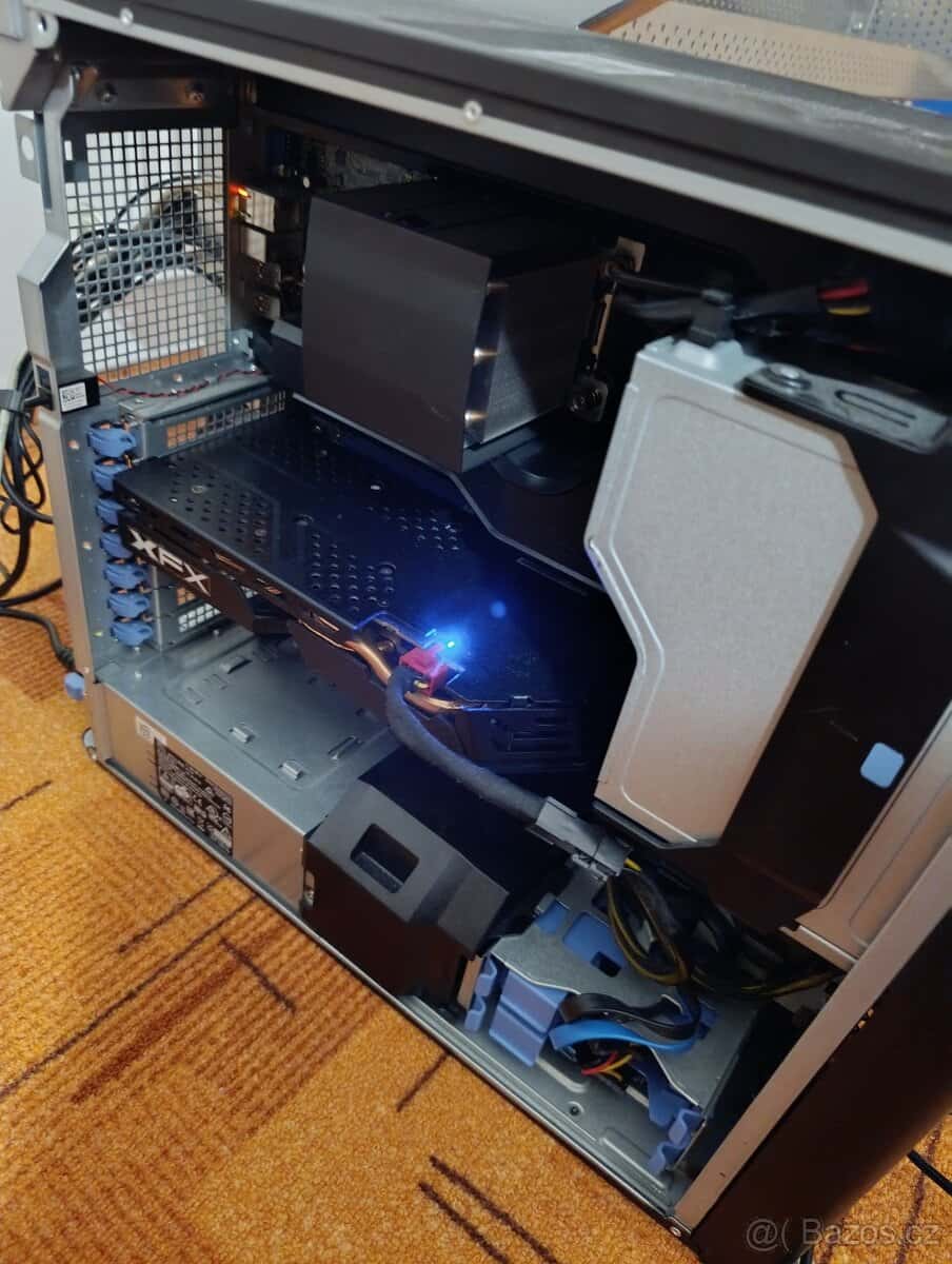 Dell precision Tower 5810 2