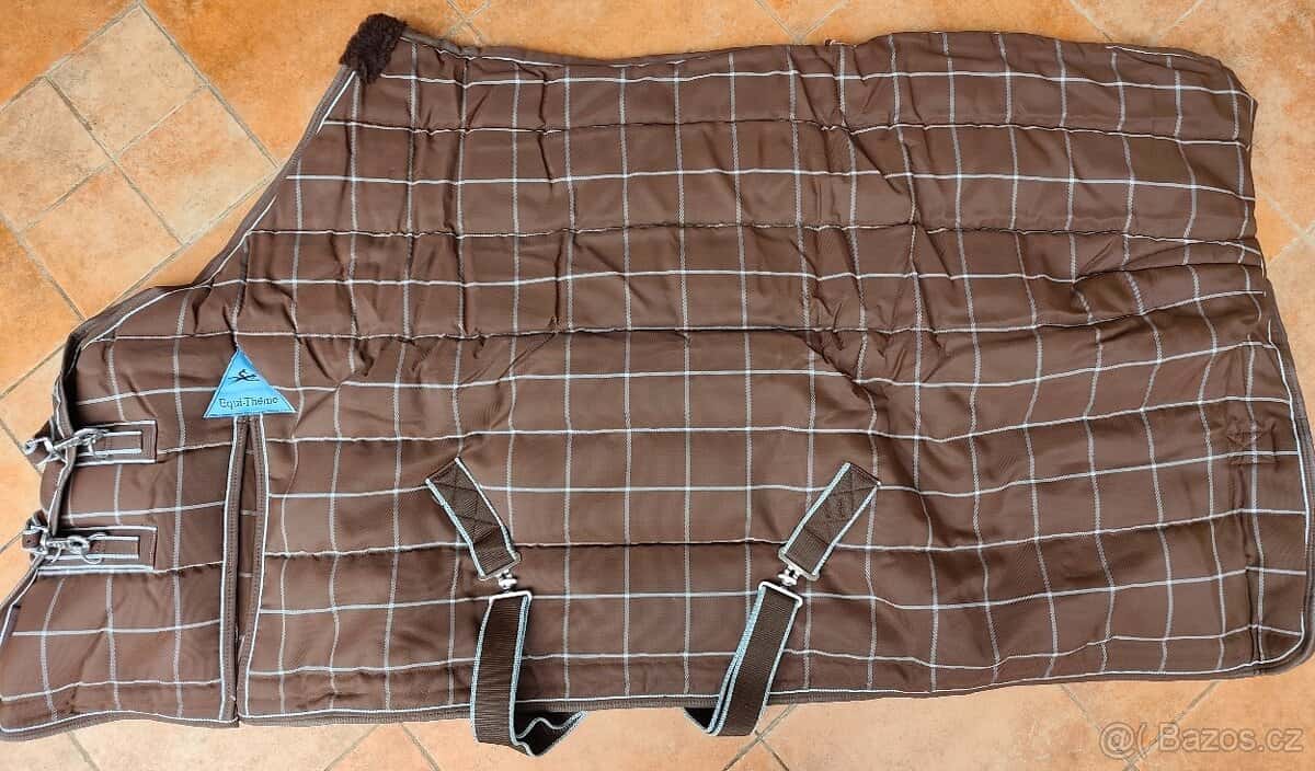 Zimní deka EquiTheme 1