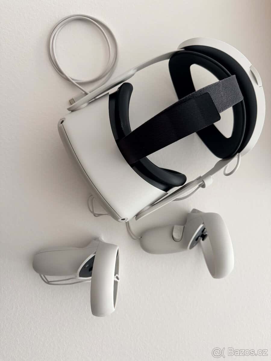 Meta Quest 2 (256GB) 2