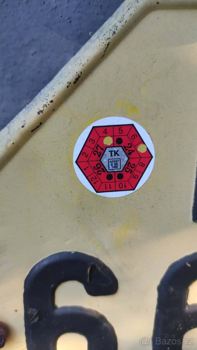 Valník za traktor 4