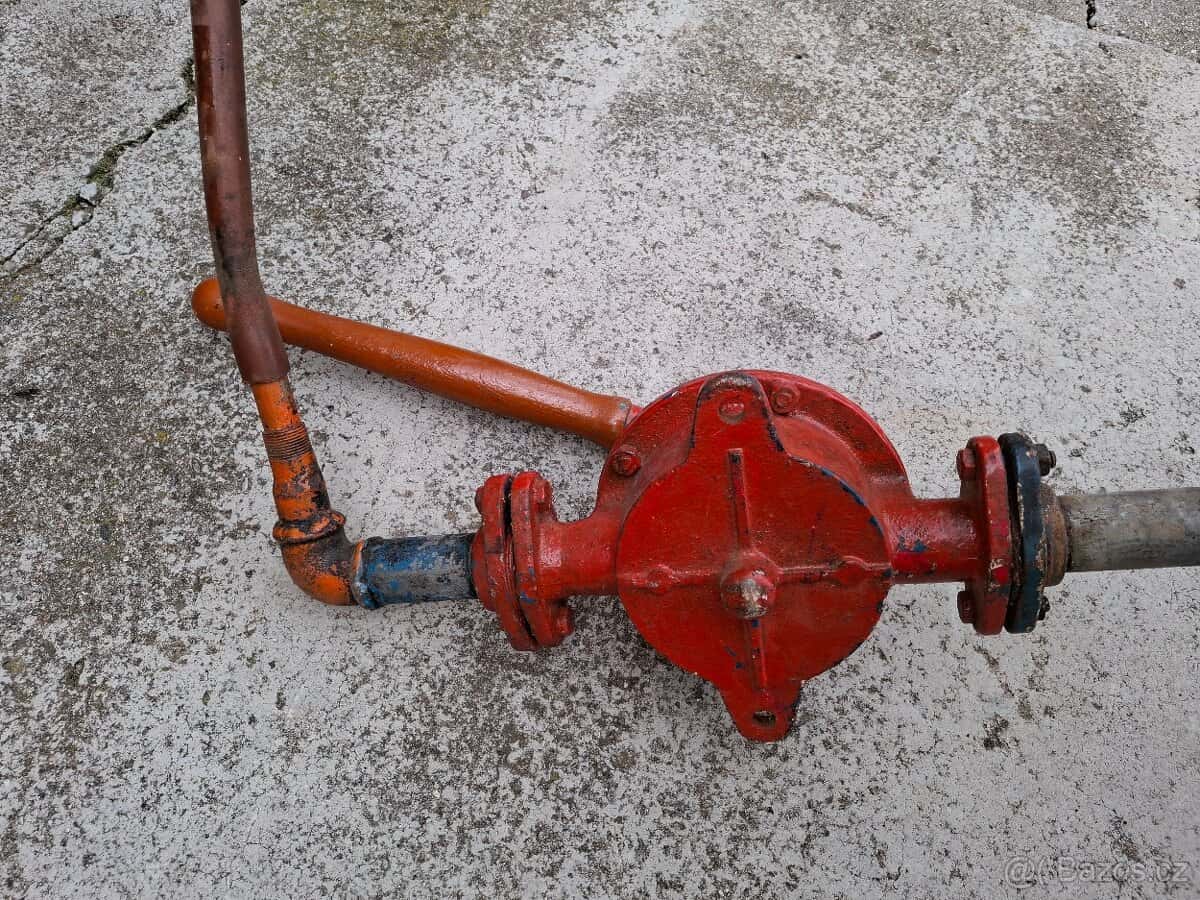 Ruční pumpa Sigma 4