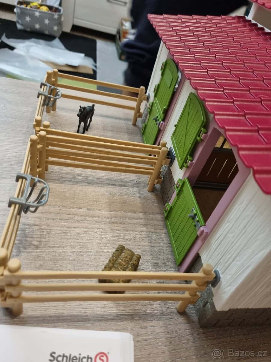 Stáje schleich 6