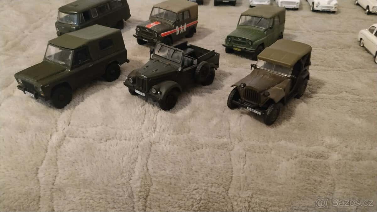 Modely autíček 1:43 7